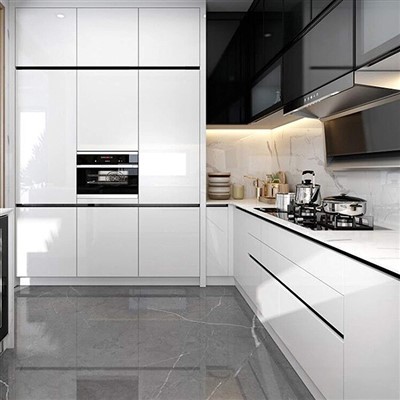 Valkoinen kiiltävä vinyylikääre kaappeihin